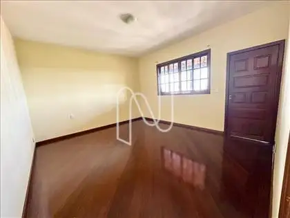 Quarto com Varanda 