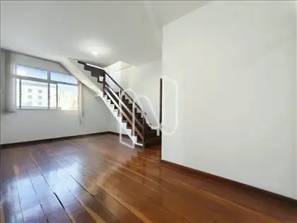 Sala - 01° Nível