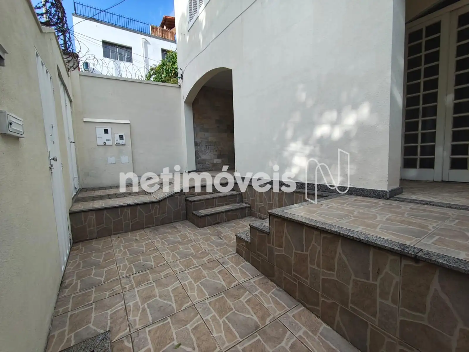 F02-  GARAGEM CASA PRINCIPAL