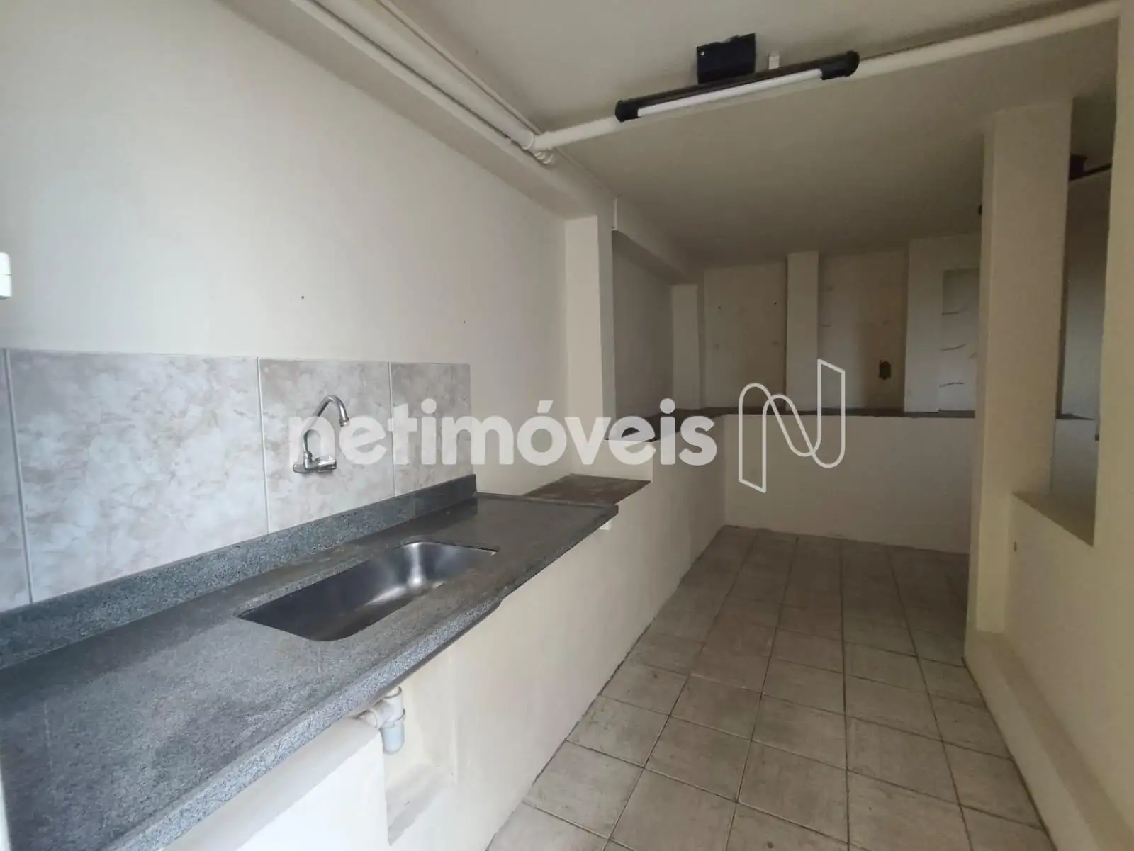 F26 - COZINHA E QUARTO NÍVEL INFERIOR