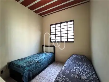 F39 - QUARTO 1 CASA 2