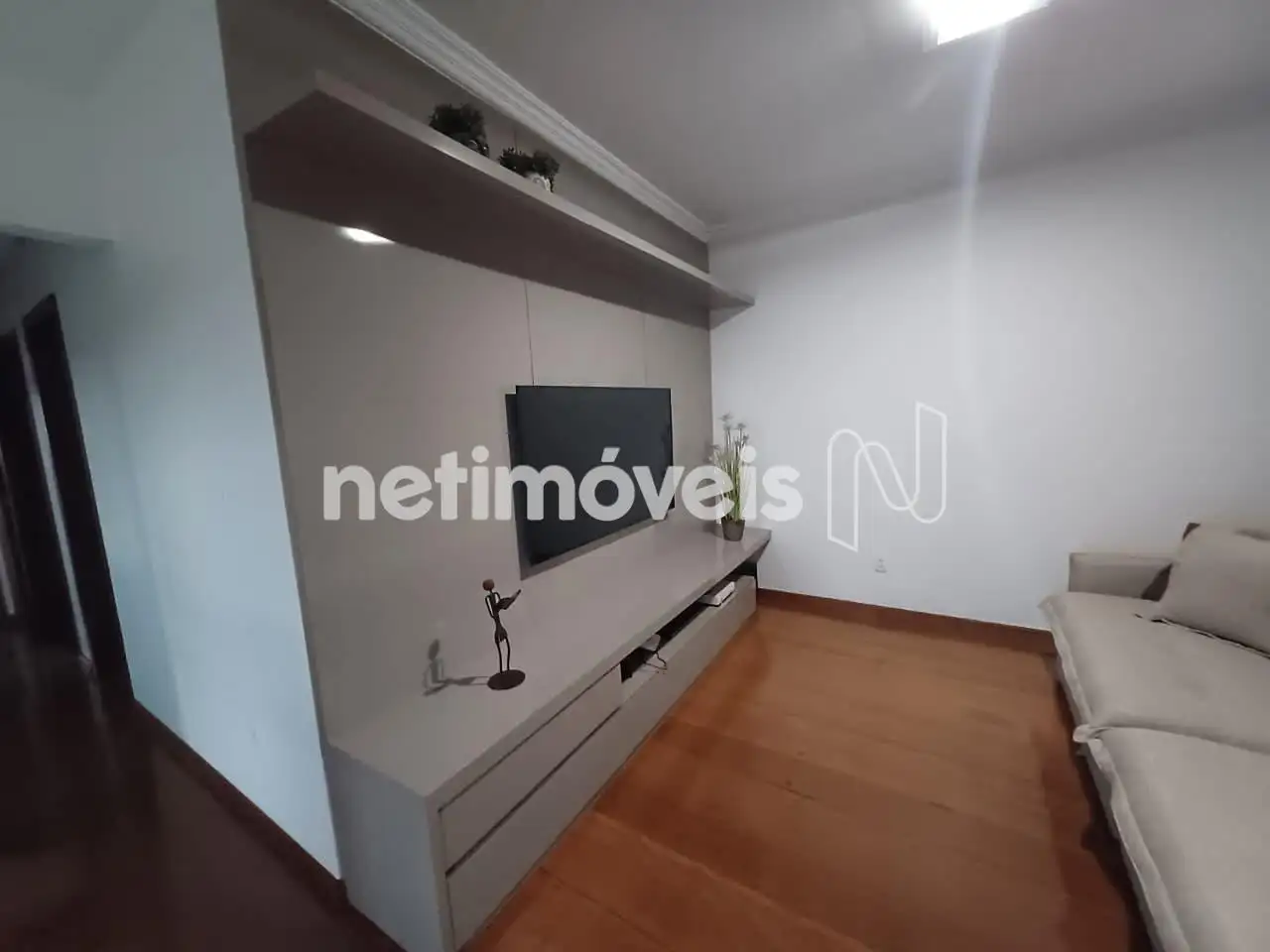 Sala - 02° Nível 