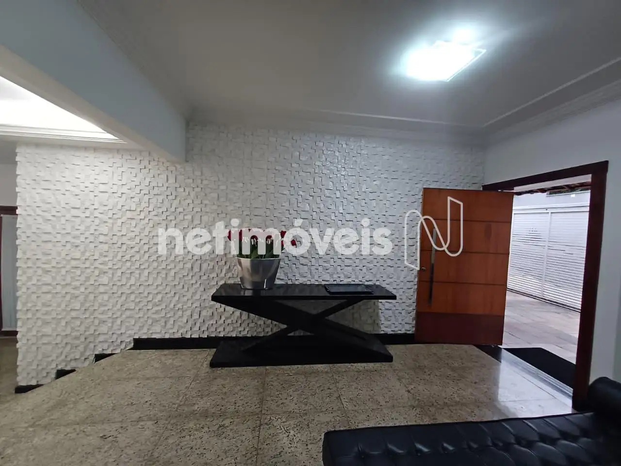 Sala de Visita - 01° Nível 