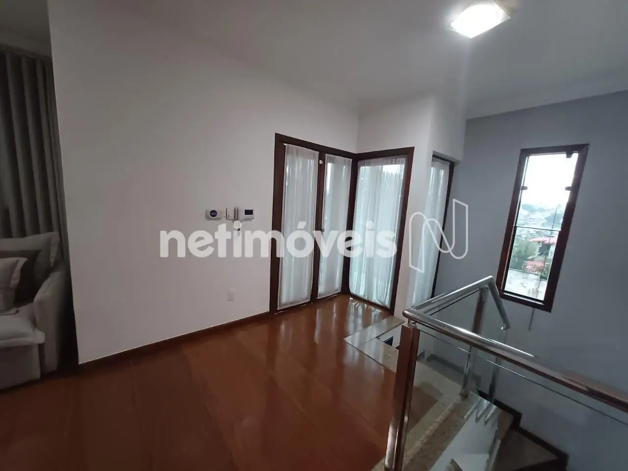 Sala - 02° Nível 