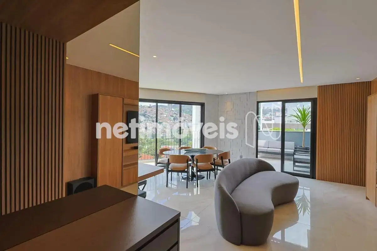 Área Privativa para comprar com 130 m², 2 quartos, 3 banheiros, 3 vagas em Rua Soares do Couto, Vila Paris, Belo Horizonte