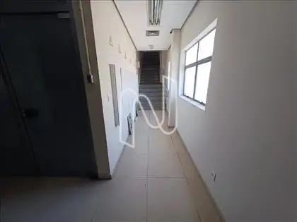 Escada de acesso ao 2° nível 