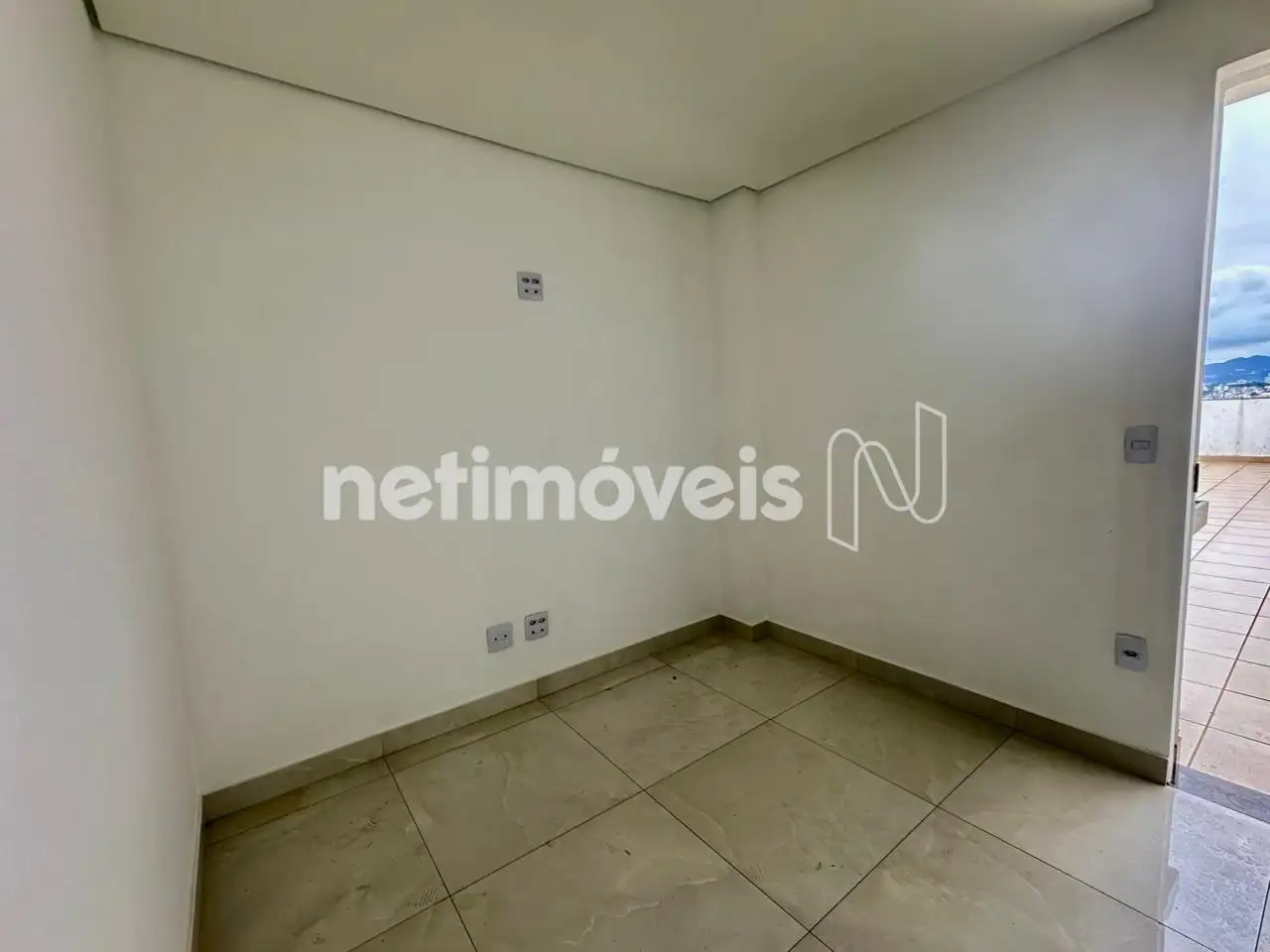 Sala 02° Nível 