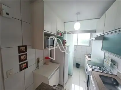 Cozinha / Área de serviços 
