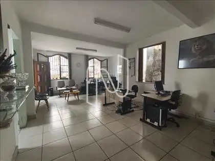  Sala  