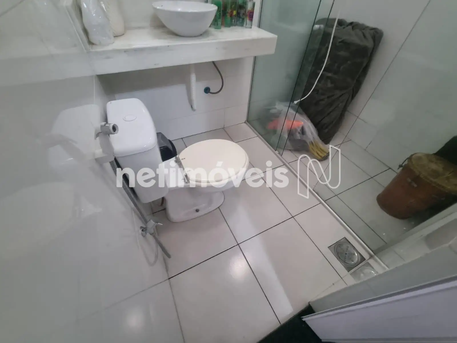 Banheiro escritório 