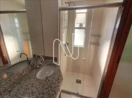 Banho (Suíte) (Outro Ângulo) 