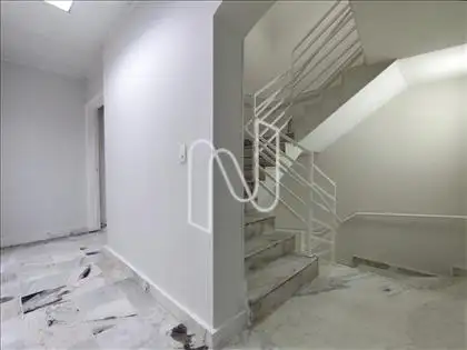 Escada de acesso 2º Piso 