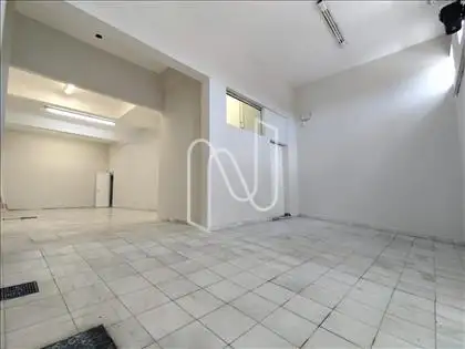 Garagem (Outro Ângulo) 