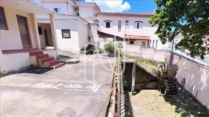 Frente casa - Garagem   