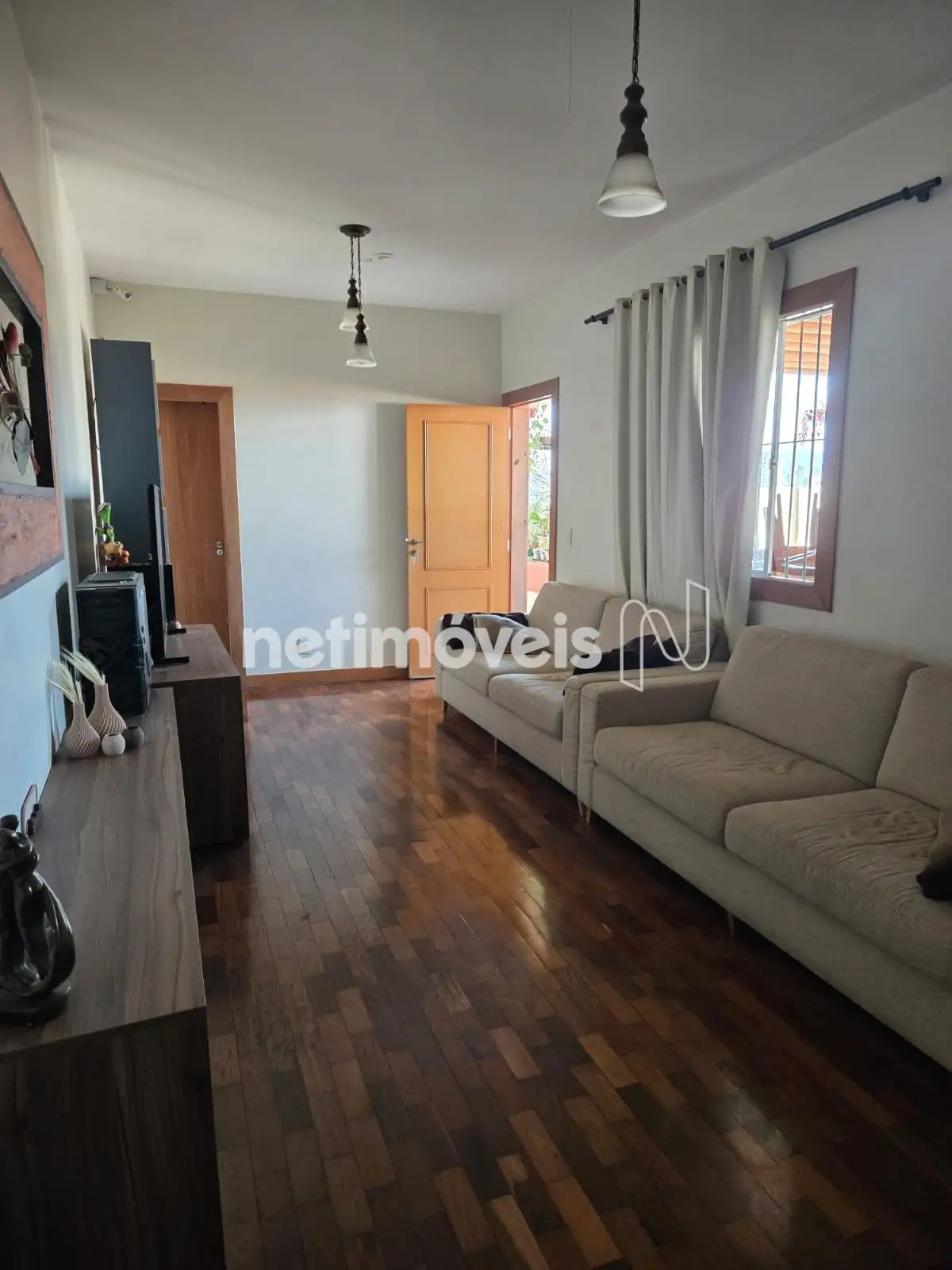 Casa com 4 quartos — Carlos Prates, Belo Horizonte