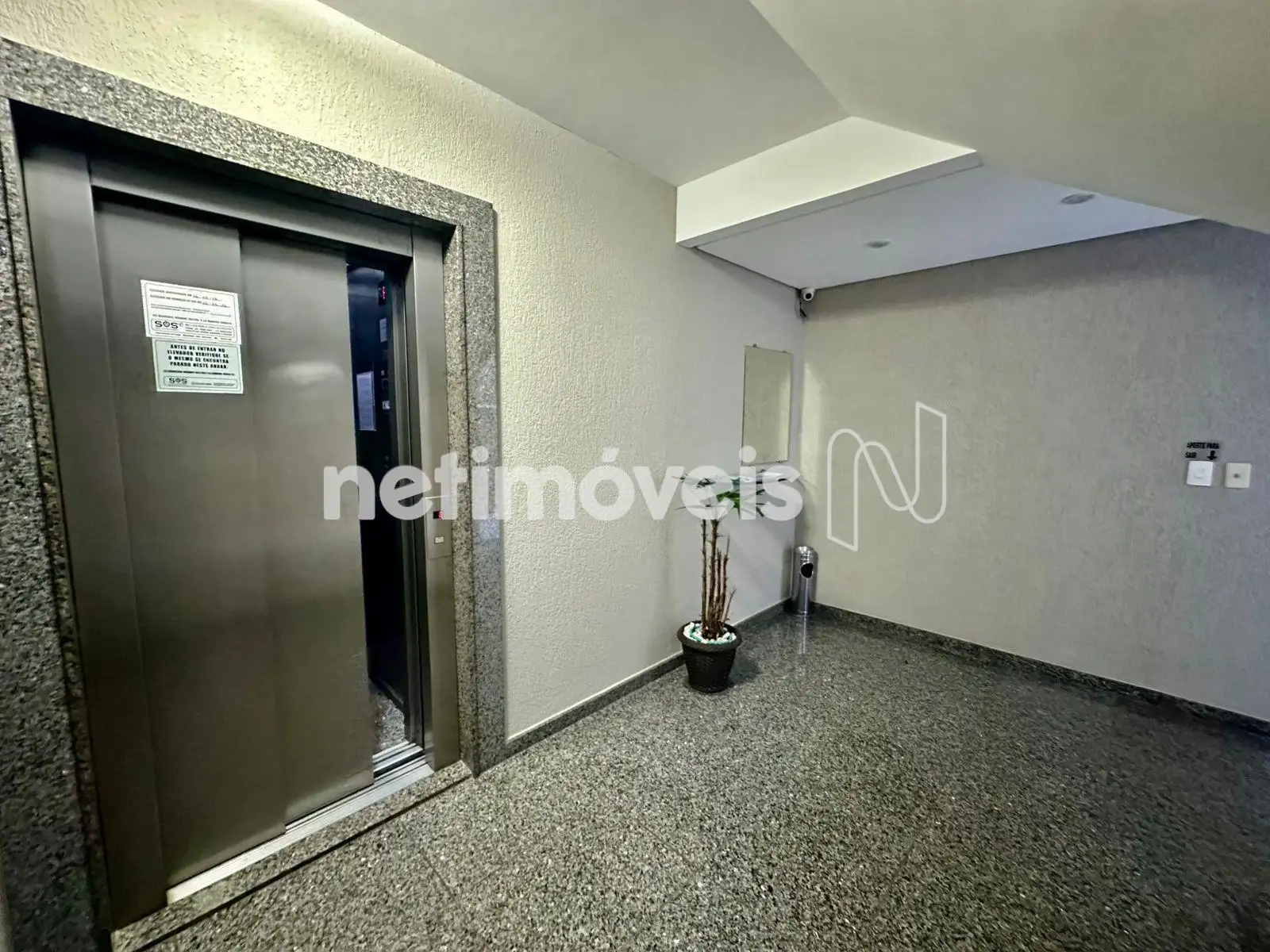 Prédio - Elevadores