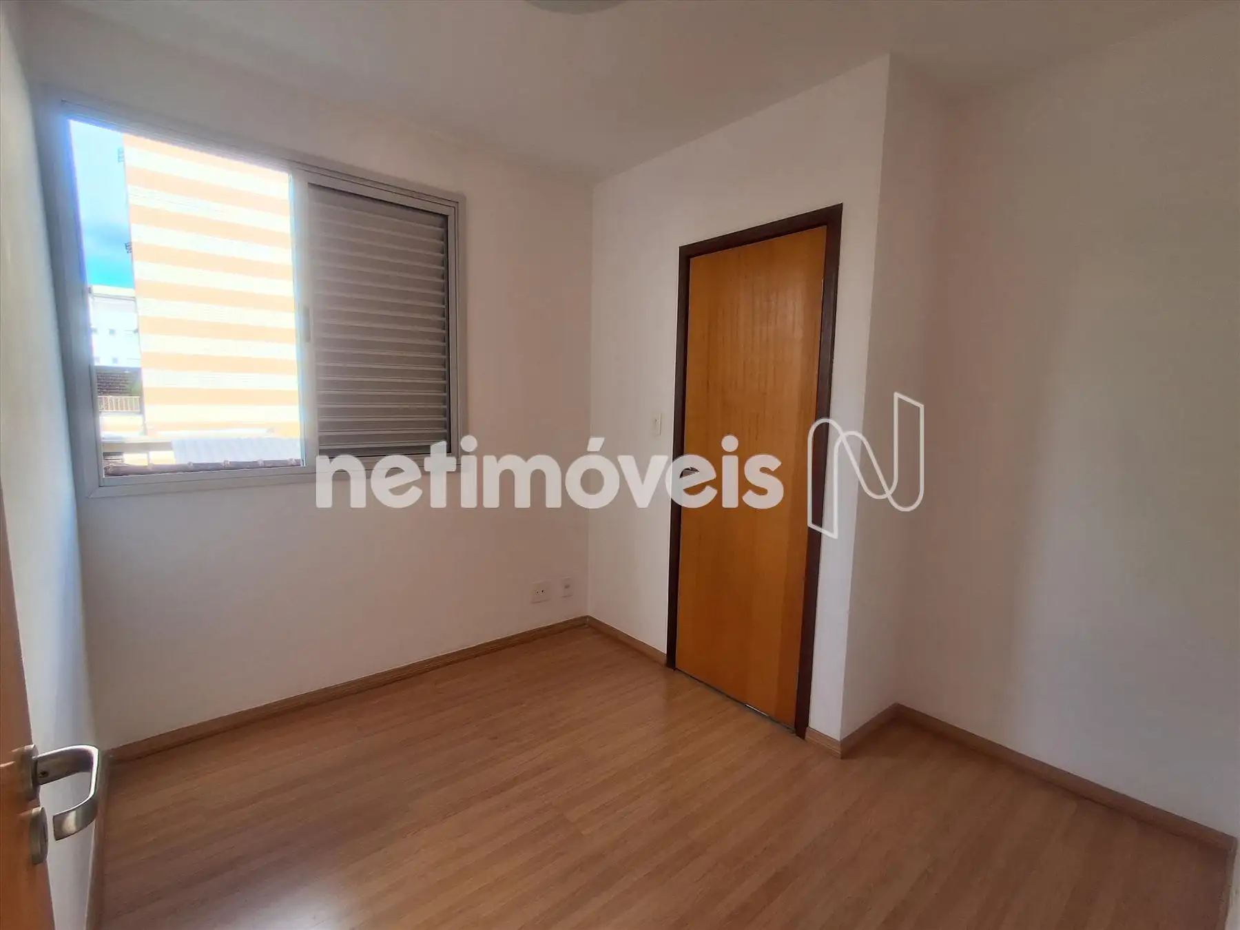 Quarto 04- Reversível