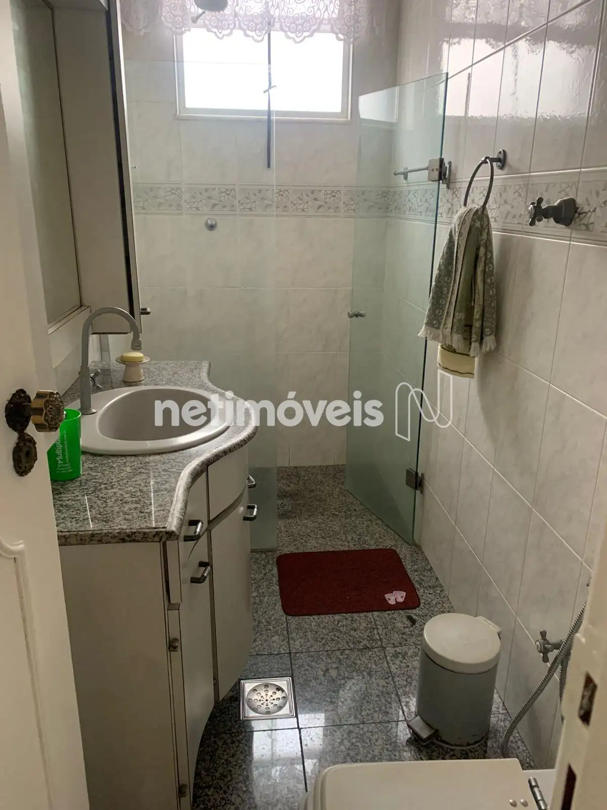 Banheiro social - 01° Nível 