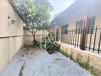 ÁREA DESCOBERTA 