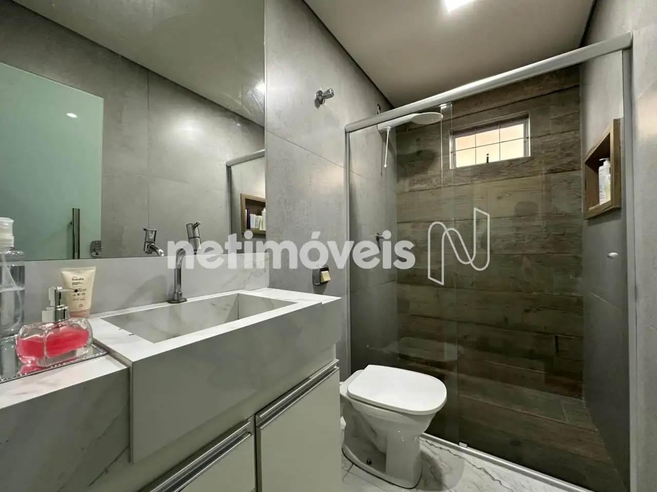 Banheiro suíte - Casa 01