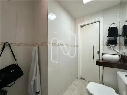 Banheiro social  - Casa 01        