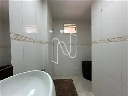 Banheiro social  - Casa 01       