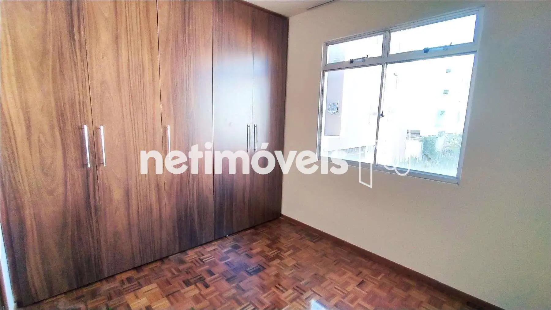 Quarto 01