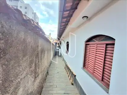 CORREDOR DE ENTRADA 