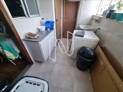 Área de serviços
