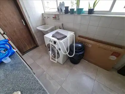 Área de serviços