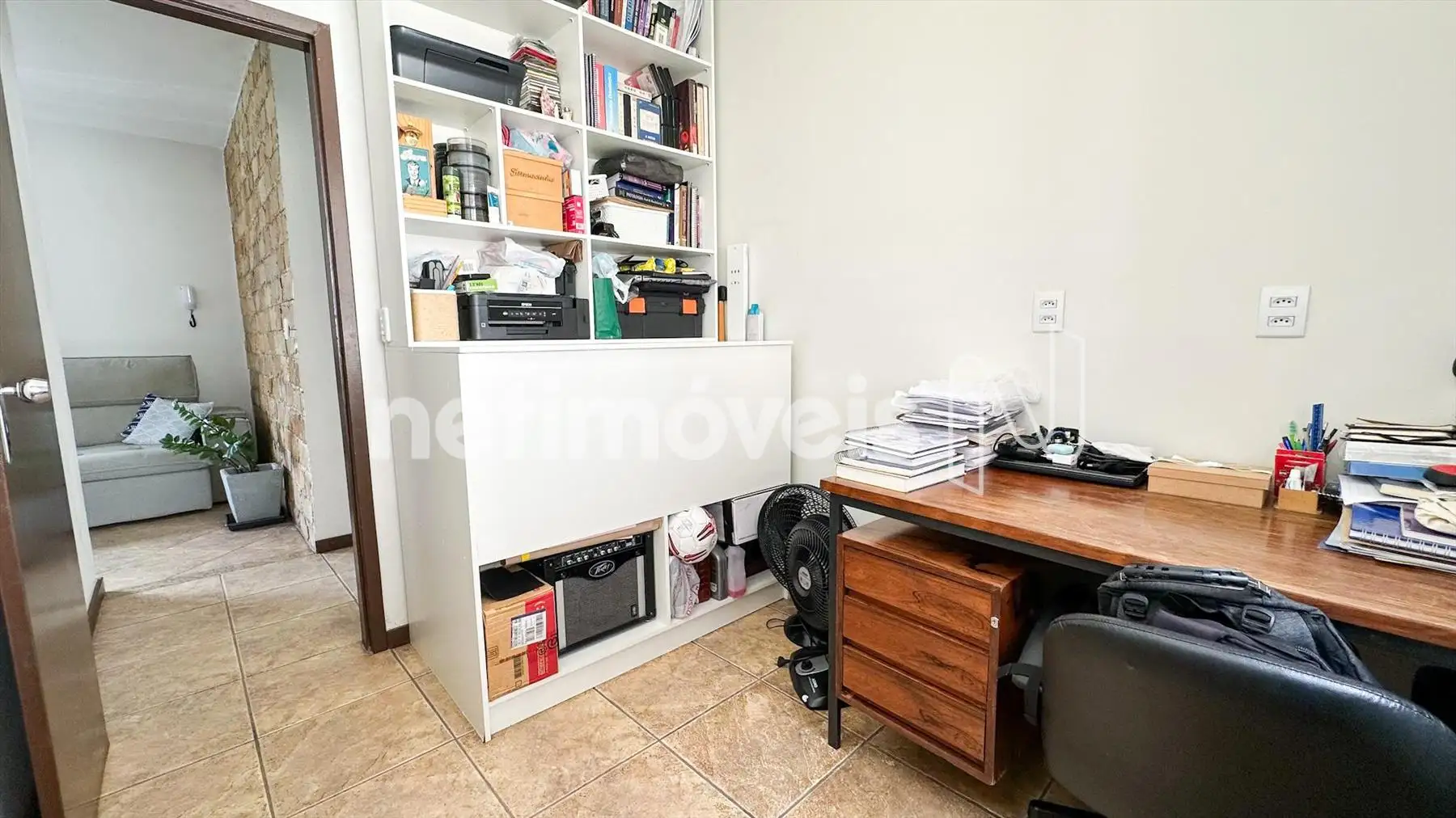 Quarto 02 (Escritório)