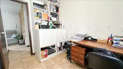 Quarto 02 (Escritório)