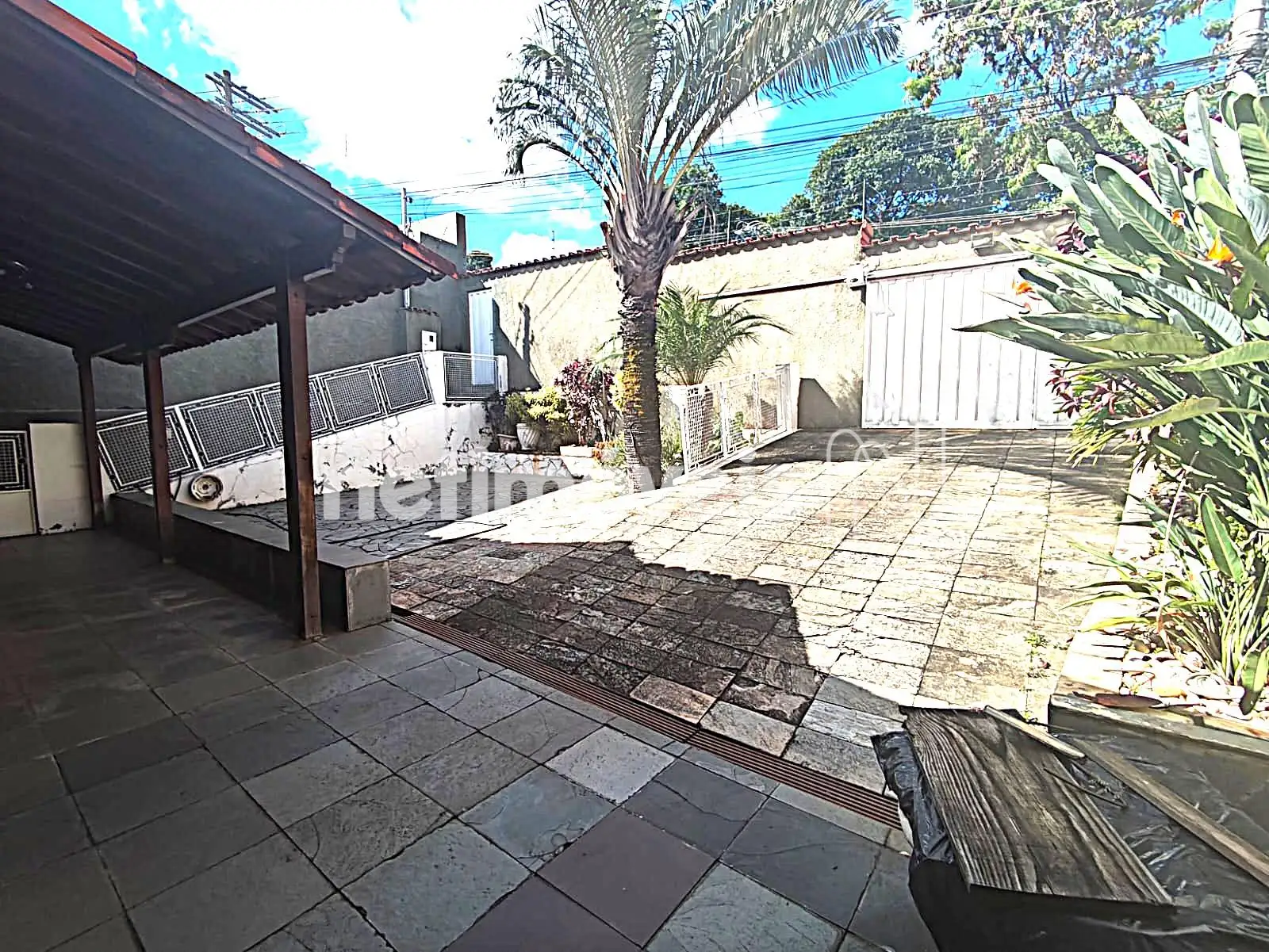 VAGAS DE GARAGEM