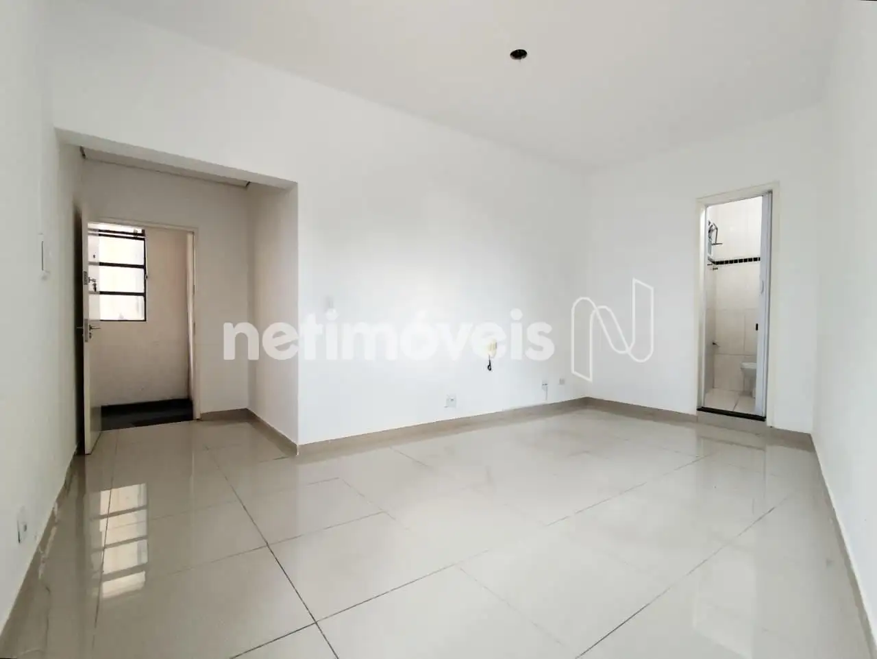 SALA