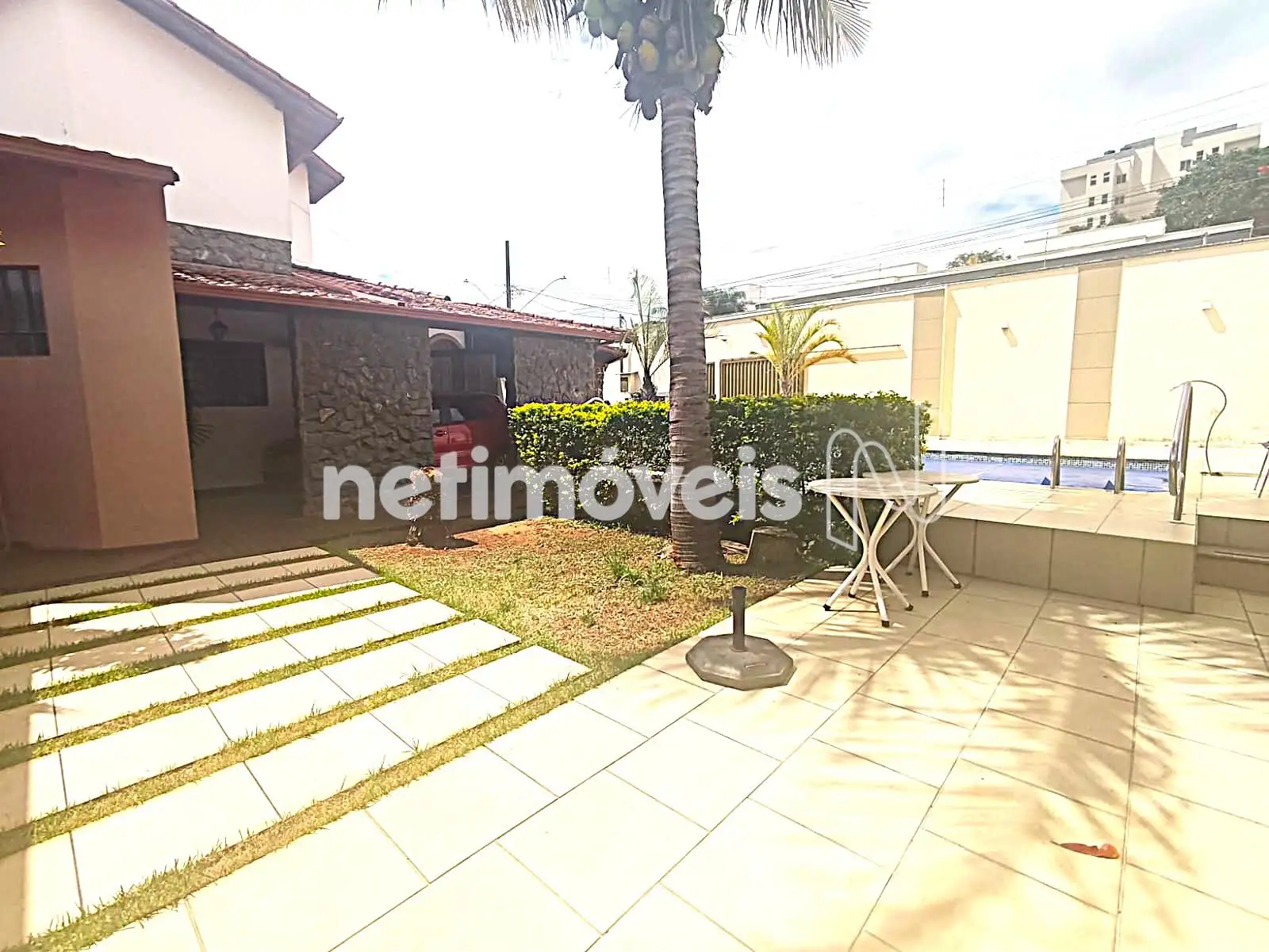 LAZER E ACESSO A CASA