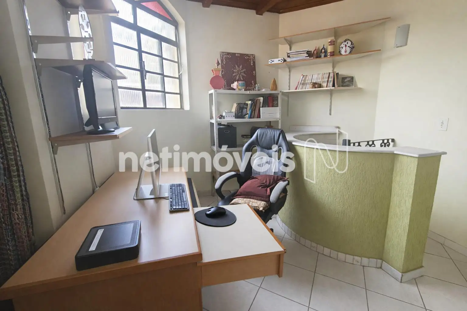 SALETA 2° NÍVEL / ESCRITÓRIO