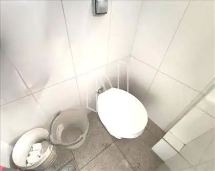 Banheiro de serviço 
