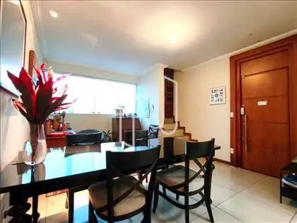 Sala - 01° Nível  