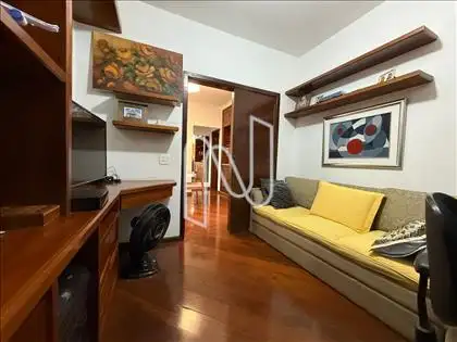 Quarto / Escritório   