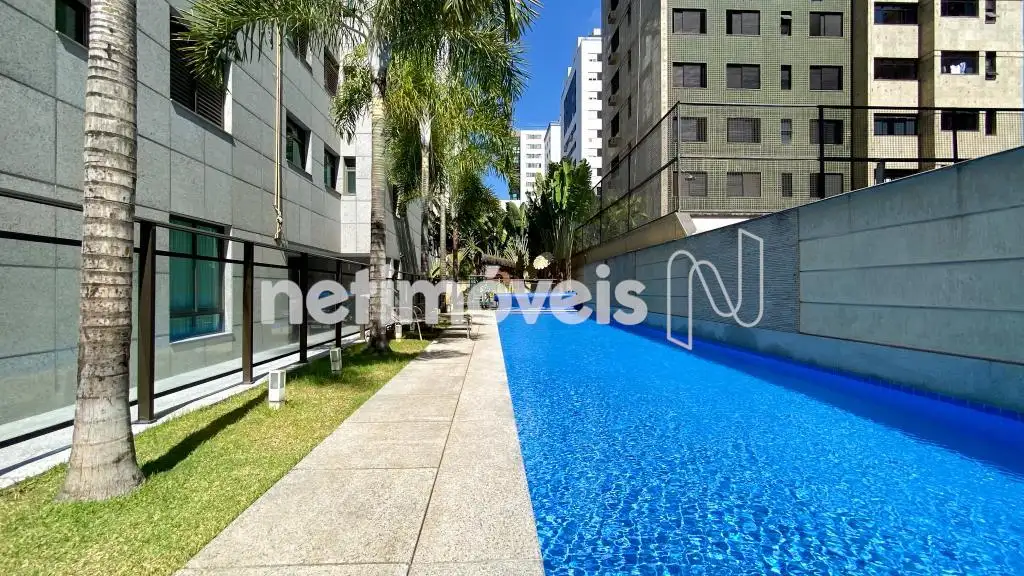 Prédio -  Piscina