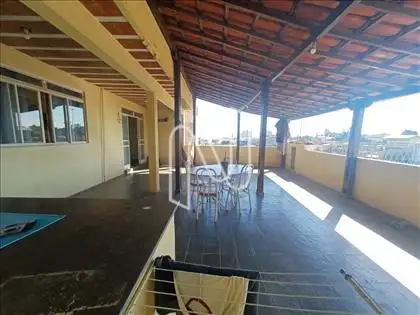 Varanda Fundos 