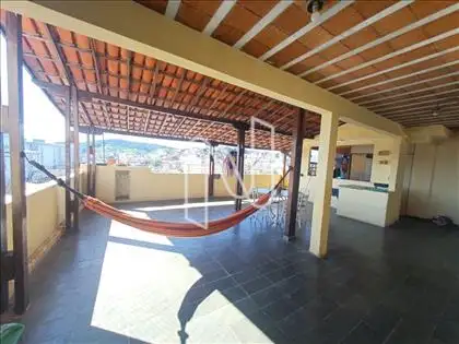 Varanda Fundos 