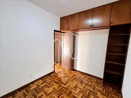 QUARTO 03 - OUTRO ÂNGULO