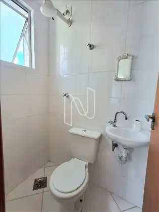 BANHEIRO D.C.E