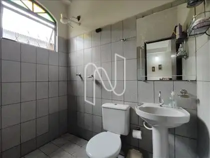Banheiro Quarto Fundos da Sala de Estar   
