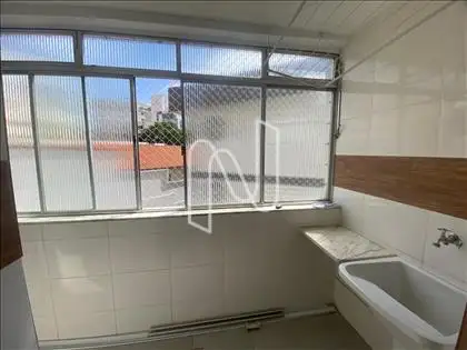 ÁREA DE SERVIÇO 