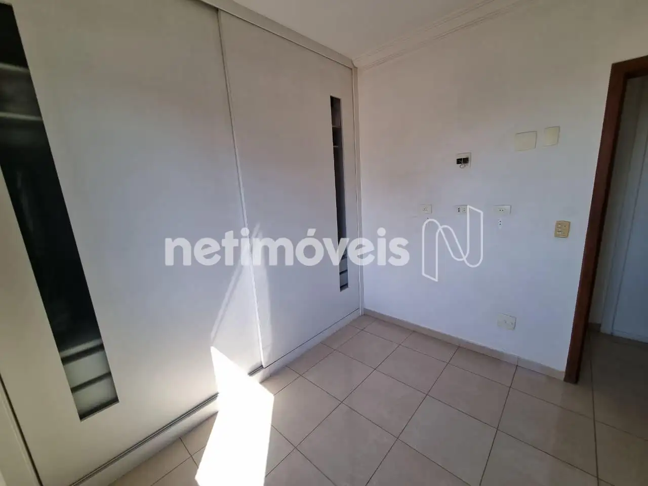 Armário Quarto 03