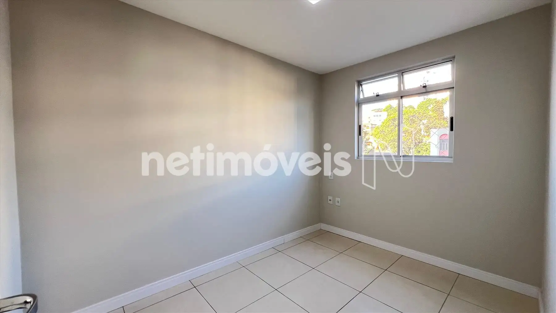 Quarto 02