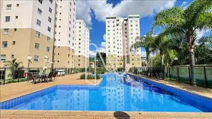 Prédio - Piscina