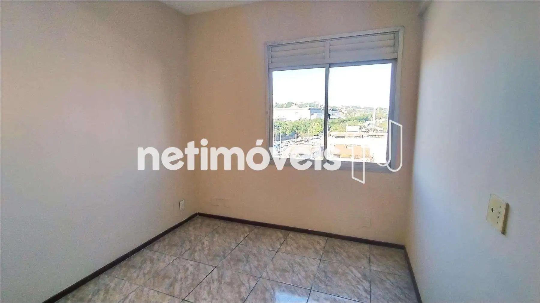 Quarto 01